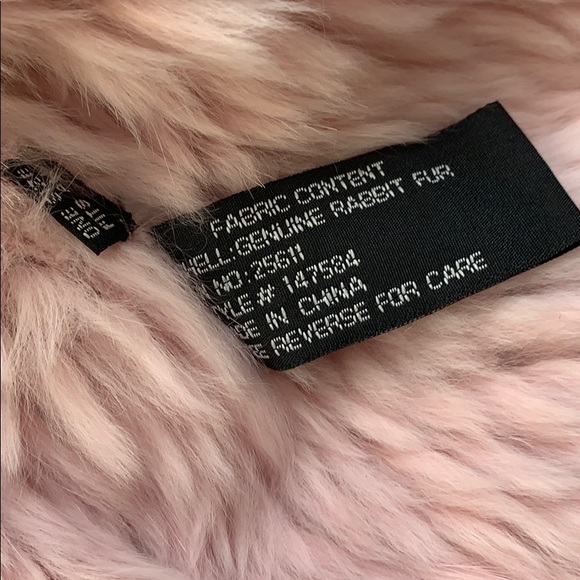 Pink Rabbit Fur Poncho - Picture 2 of 3